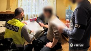 Заволоділи мільйонами гривень: прикарпатські поліцейські викрили корупційну схему посадовців двох місцевих теплових підприємств