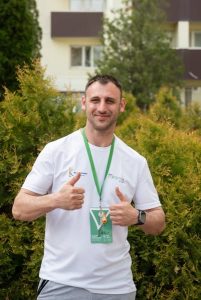 Вчитель з Городенківської громади переміг у всеукраїнському проєкті «Грай за рівність» для викладачів фізичної культури