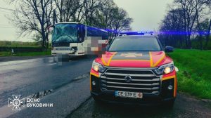 Через негоду в Україні загинули 2 людей, ще двоє поранені: рятувальники ліквідовують наслідки у 13 областях