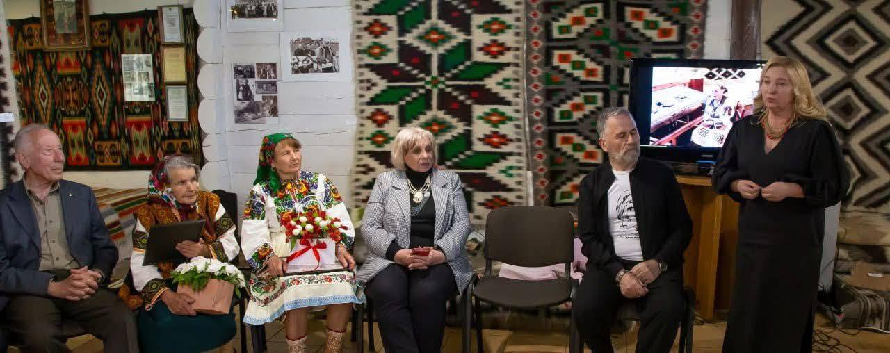 У Коломиї відкрили виставку «Мистецтво яворівського ліжника» до 100-річчя музею