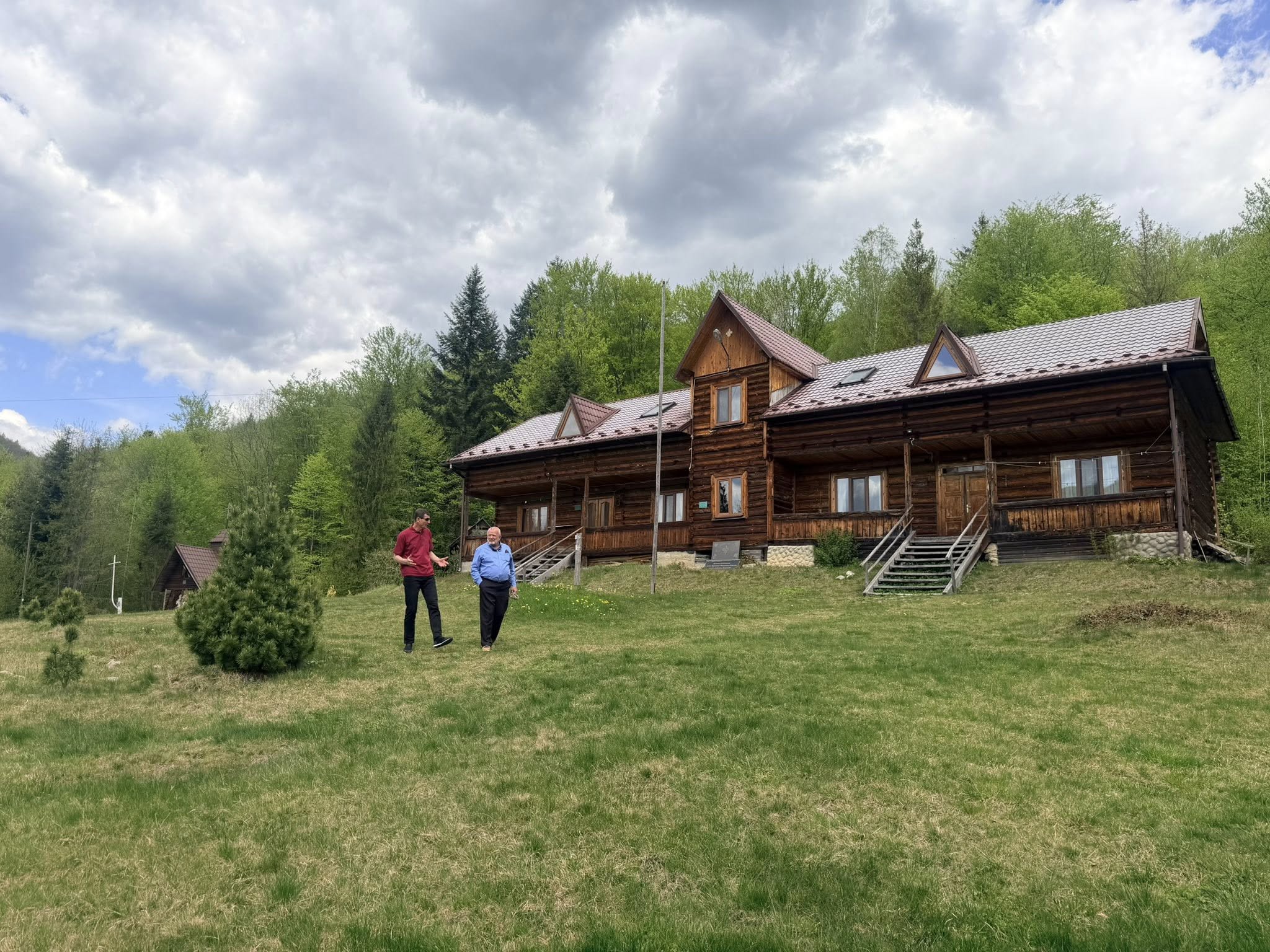 Голова обласної ради Олександр Сич з робочим візитом відвідав пластовий табір-музей “Сокіл”