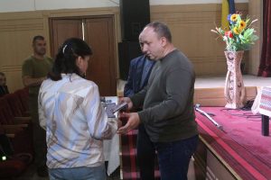 У Тлумачі відбувся захід «Нескорені серця», присвячений українським Захисникам і Захисницям