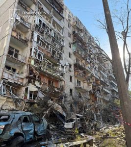 Одинадцять загиблих – 34 постраждалих, серед яких медпрацівники та діти – у Києві фіксують наслідки атаки рф на столицю