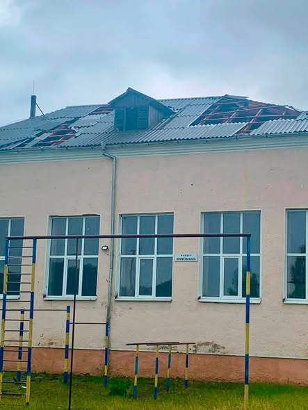Наслідки негоди на Прикарпатті: триває ліквідація пошкоджень