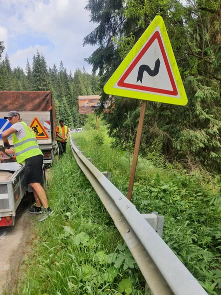 Служба відновлення оновлює дорожню інфраструктуру на Прикарпатті