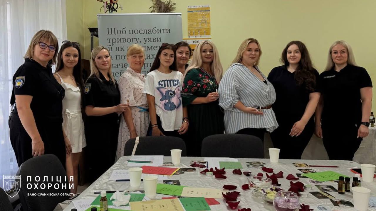 В Івано-Франківську провели аромазустріч для дружин ветеранів та жінок-ВПО