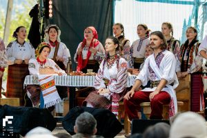Гуцульське весілля у середньовічній фортеці: експеримент Франківського драмтеатру