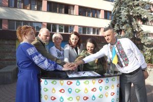 В Івано-Франківську відбулося спецпогашення поштових марок до 35-річчя Незалежності України