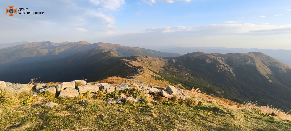 +10°С та сильний вітер: яка погода зараз на Піп Івані