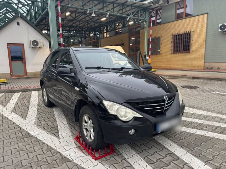 У пункті пропуску «Смільниця» прикордонники виявили автомобіль, розшукуваний Інтерполом