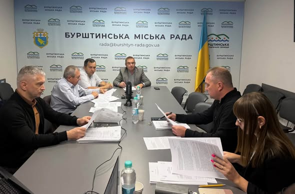 У Бурштинській міській раді триває підготовка до 88-ї сесії