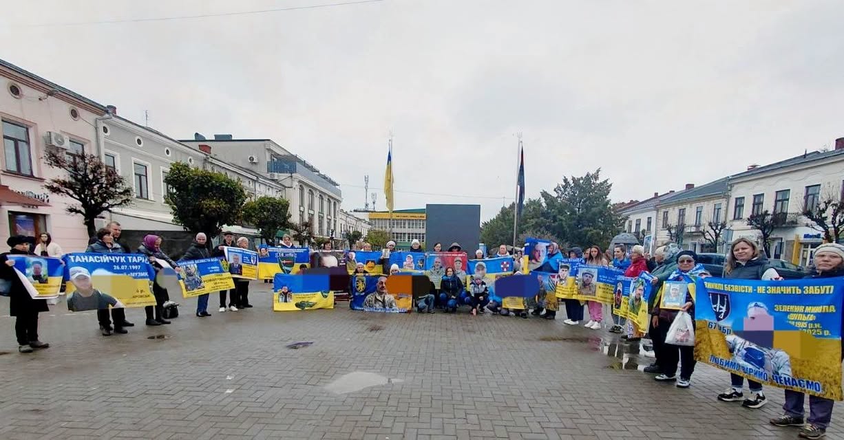 Калушани долучилися до акції на підтримку родин полонених і зниклих безвісти захисників